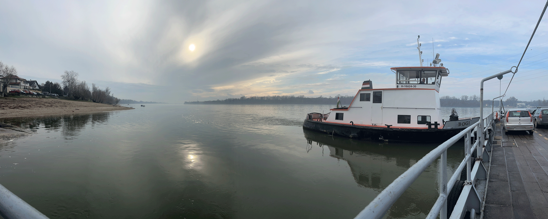 Horány - Dunakeszi komp Horány - Dunakeszi komp